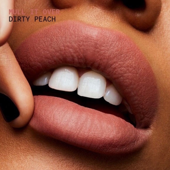 MAC Powder Kiss Lipstick Mull It Over - Picture 14 of 16